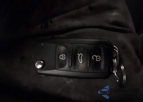 2017 Volkswagen Jetta 1.8T Sel/1.8T Sel Premium z USA, uszkodzony, nr VIN 3VWL17AJ6HM262654